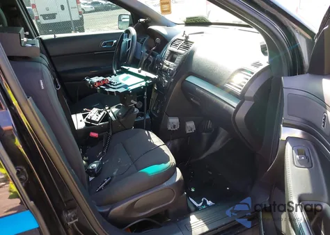 2017 Ford Police Interceptor from USA, damaged, VIN 1FM5K8AR1HGB15958